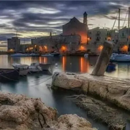 Apartament Unique White Stone