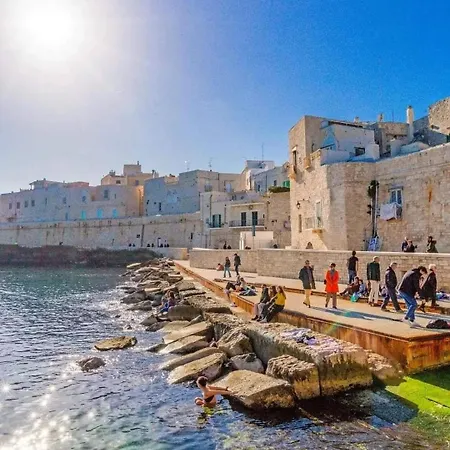 Apartament Unique White Stone *