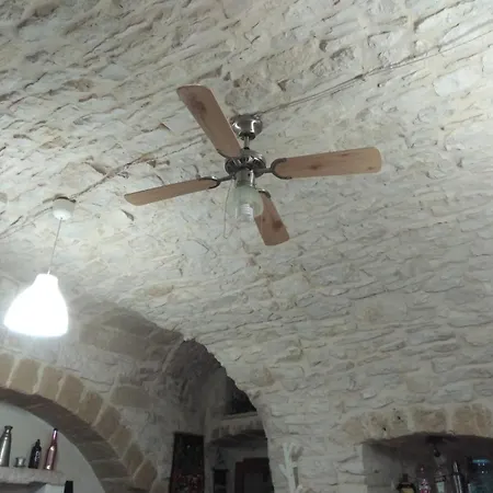 Unique White Stone * Giovinazzo